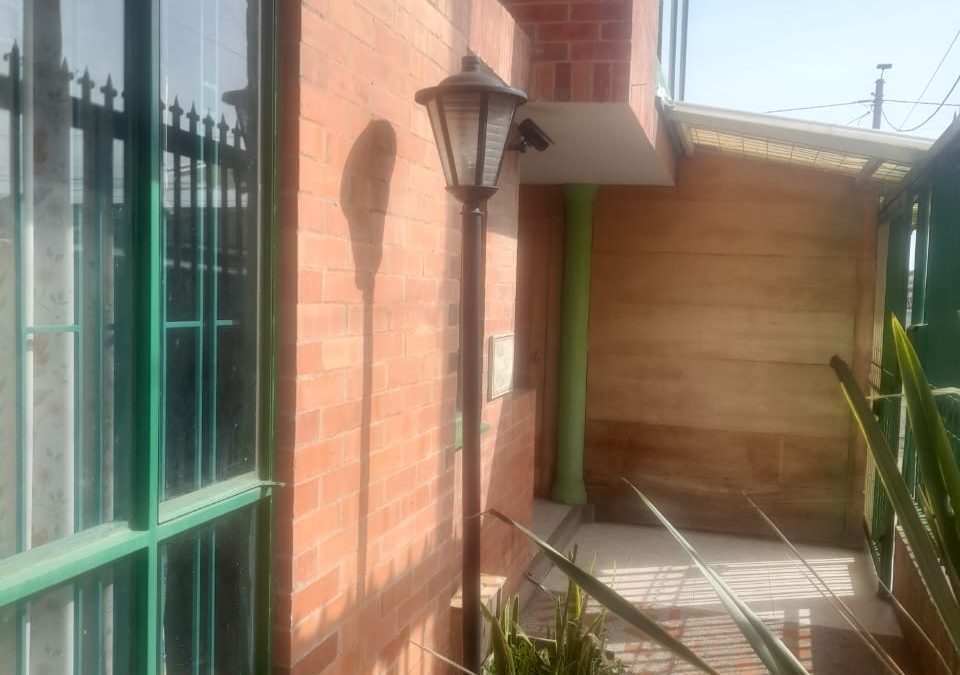 COTA  VEREDA EL ABRA, BONITA CASA CAMPESTRE         $750.000.000